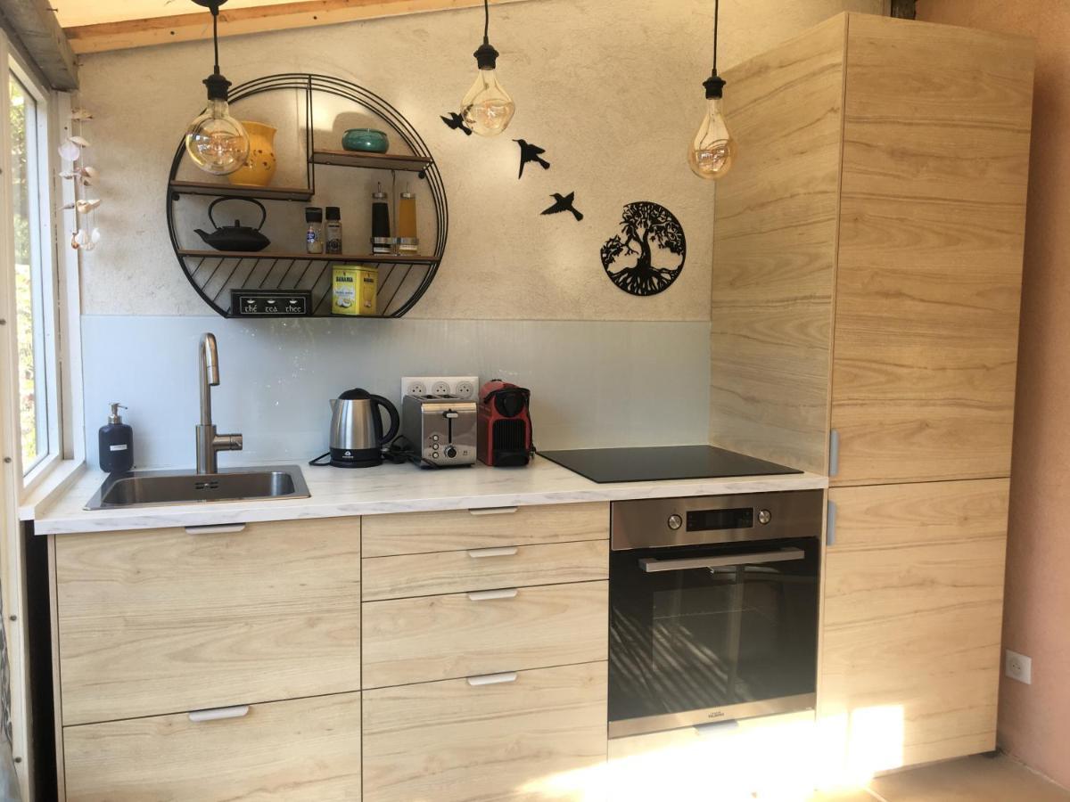 Les Ilets De L'Eau Blanche Apartment กาวาแลร์-ซูร์-แมร์ ภายนอก รูปภาพ