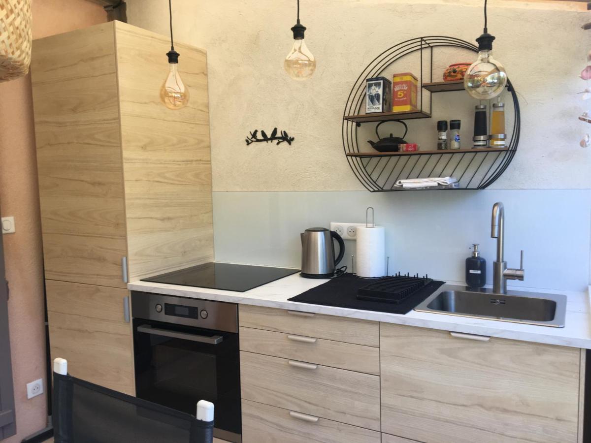 Les Ilets De L'Eau Blanche Apartment กาวาแลร์-ซูร์-แมร์ ภายนอก รูปภาพ